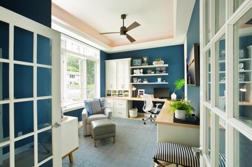 Modern Contemporary Interior Design of Home Office Room.